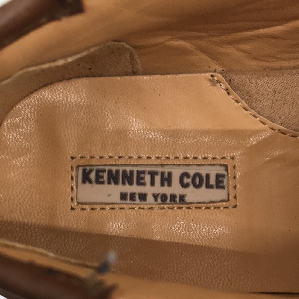KENNETH COLE NEW YORK Real Deal Crazy Horse Brown Leather Chukka Boots—Boys 11 - Picture 3 of 14